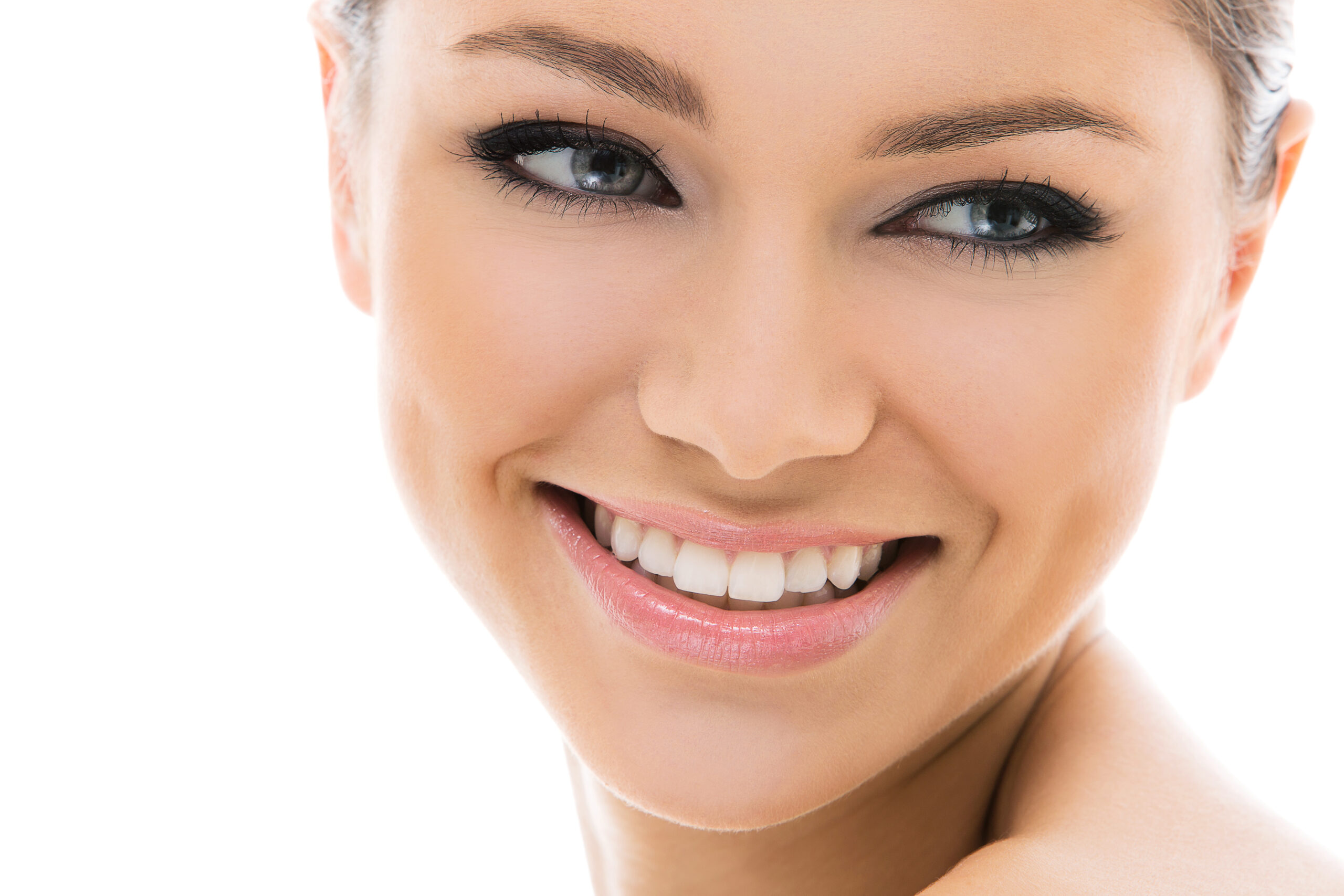 Smile Makeover: Combining Treatments for a Complete Transformation with Phoenix Dental Care